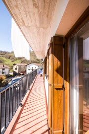 Apartment 3 Bedrooms in Areso