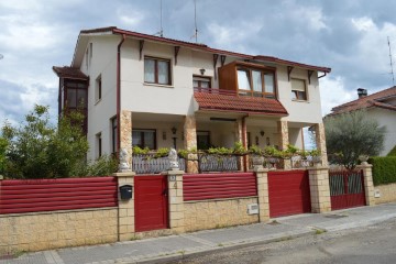 Casa o chalet 4 Habitaciones en Pomar