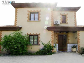 Maison 4 Chambres à Aldea del Pilar