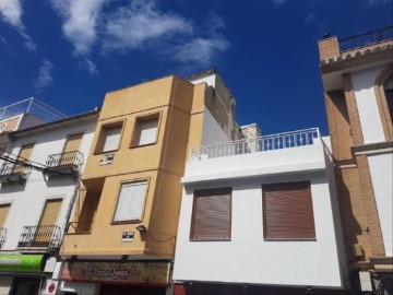 Piso 2 Habitaciones en Fernán-Núñez