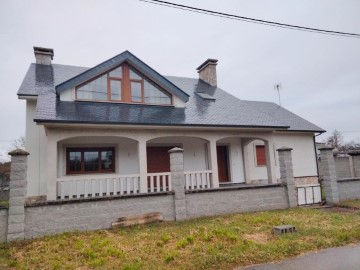 Casa o chalet 3 Habitaciones en Piñeira (San Martiño)