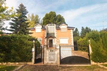 Maison 5 Chambres à Las Lomas del Gallego