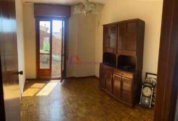 Apartment 3 Bedrooms in Tordómar