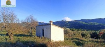 Quintas e casas rústicas em Benasau