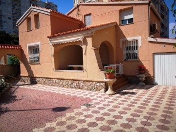 Casa o chalet 5 Habitaciones en El Faro