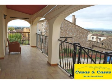 House 4 Bedrooms in Bellcaire d'Empordà