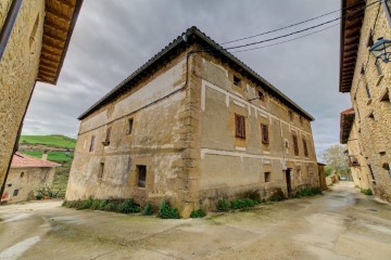 House  in Muzqui