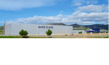 Industrial building / warehouse in Urbanización Vall d'Umbri-1