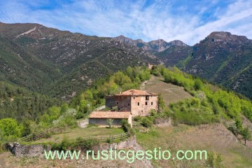 Quintas e casas rústicas 20 Quartos em Bagà