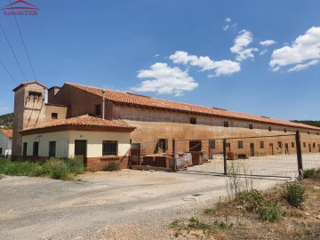 Nave en Carrel - San Julián - Arrabal