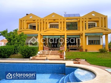 Casa o chalet 5 Habitaciones en Los Lagares