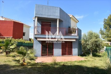 Casa o chalet 4 Habitaciones en Urbanización Valencia la Vella