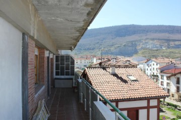 Piso 3 Habitaciones en Olazti / Olazagutía