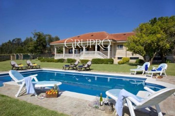 House 10 Bedrooms in Goian (San Cristóbal P.)