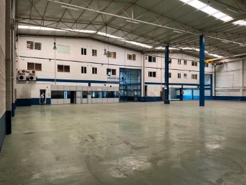 Industrial building / warehouse in Someso - Matogrande