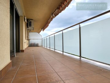 Apartment 3 Bedrooms in Can Torrent-Alta Maresma-Can Gelat