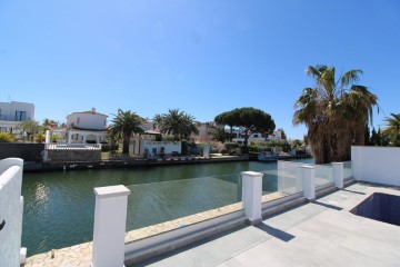 Casa o chalet 4 Habitaciones en Segre - Ebre - Ter