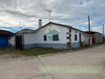 Maison 2 Chambres à Figueruela de Sayago
