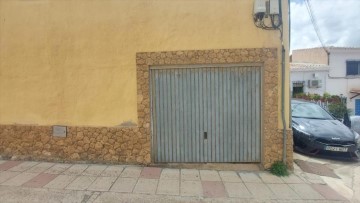 Casa o chalet 4 Habitaciones en La Calahorra