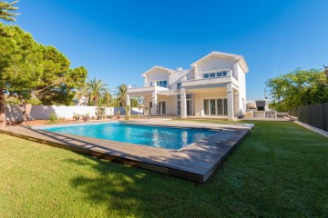 Casa o chalet 4 Habitaciones en Orihuela Costa