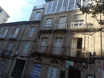 Building in Ourense Centro