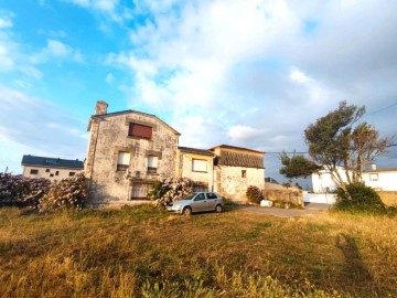 Maison 10 Chambres à Tapia de Casariego