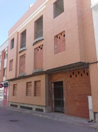 Edificio en Pedro Muñoz