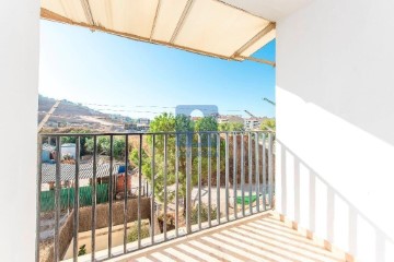 Apartment 4 Bedrooms in Molins de Rei