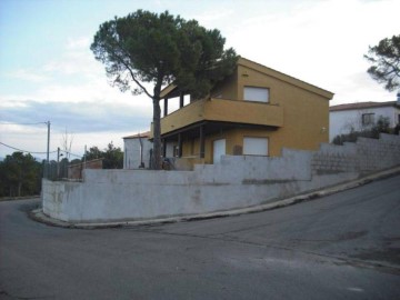 House 3 Bedrooms in Sant Elies