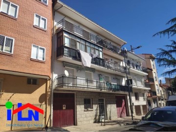 Piso 3 Habitaciones en Las Navas del Marqués