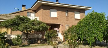 House 5 Bedrooms in Morata de Jiloca