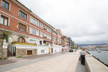 Dúplex 5 Habitaciones en Las Arenas-Areeta