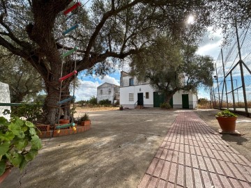 Casas rústicas 8 Habitaciones en El Plantío - Corazón de Jesús