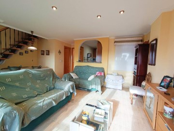 Duplex 2 Bedrooms in El Perelló