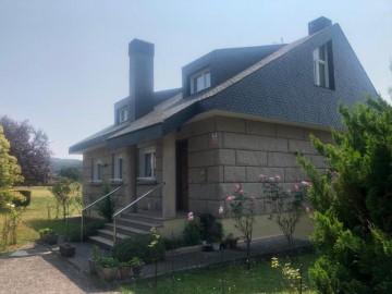 Casa o chalet 5 Habitaciones en Sas de Penelas (San Fiz)