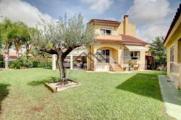 Maison 5 Chambres à Torre en Conill-Cumbres de San Antonio