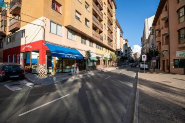 Piso 4 Habitaciones en Sabiñanigo Centro-Aurín