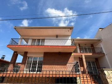 House 8 Bedrooms in Vidreres Centro