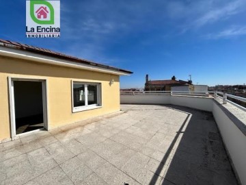 Penthouse 4 Bedrooms in Garrido