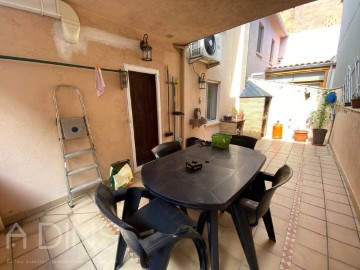 House 4 Bedrooms in Urbanització Can Valls-Torre Negrell