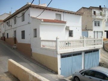 House 5 Bedrooms in El Olivar