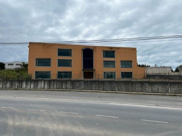 Bâtiment industriel / entrepôt à Soñeiro (San Julián)