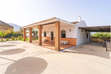 Casa o chalet 3 Habitaciones en El Cigarral - Dehesa - Borrajo