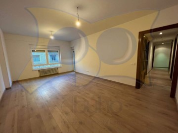 Apartamento 4 Quartos em Salamanca Centro