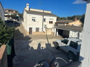 Casa o chalet 4 Habitaciones en Santa Coloma Residencial