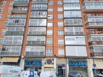 Commercial premises in Capiscol - Gamonal