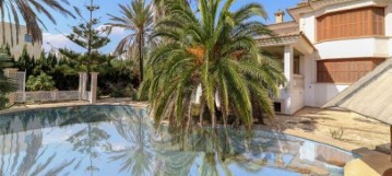 House 6 Bedrooms in Cala Millor