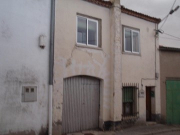 Casa o chalet 4 Habitaciones en Mozoncillo