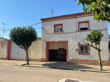 Casa o chalet 4 Habitaciones en El Bayo