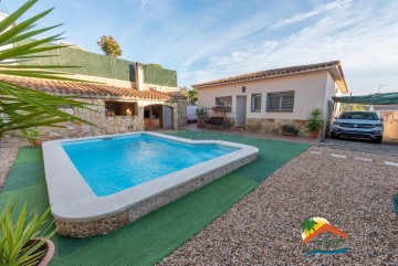 Casa o chalet 4 Habitaciones en Aiguaviva Parc